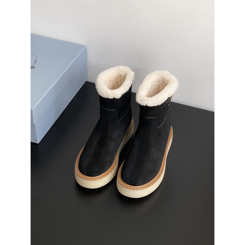 Pra*a boots